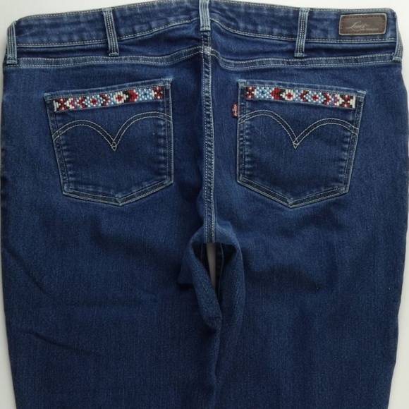 Levi's Customized Cropped 34 Women's Jeans C233P - Picture 3 of 8